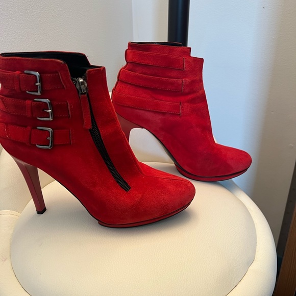 Devil Red high heel, booties - Picture 3 of 3